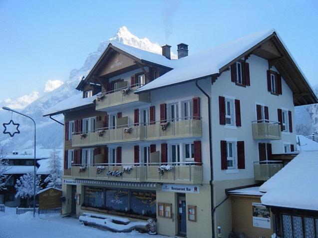 Hotel Des Alpes Kandersteg Exteriér fotografie